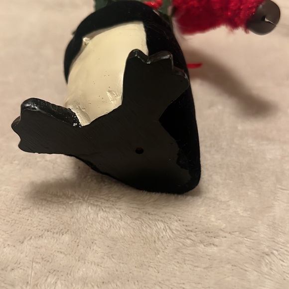 Fiesta Christmas Penguin wearing Santa Hat and wreath ornament 5" tall - Picture 5 of 5